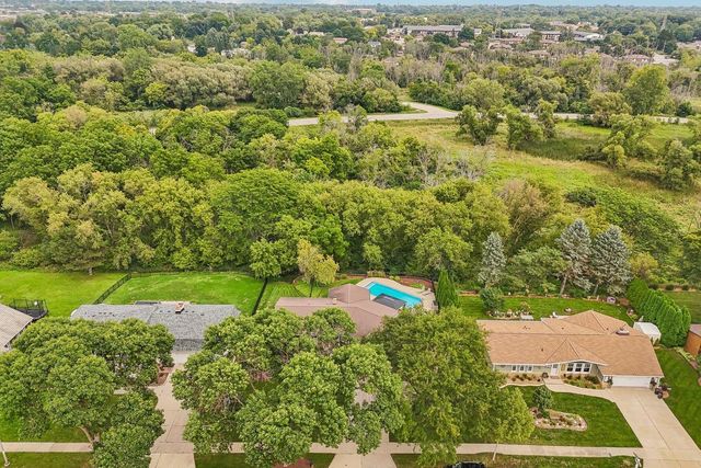 3428 S 119th STREET, West Allis, WI 53227
