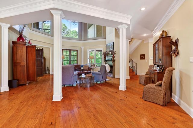 40 Marais, Hattiesburg, MS 39402