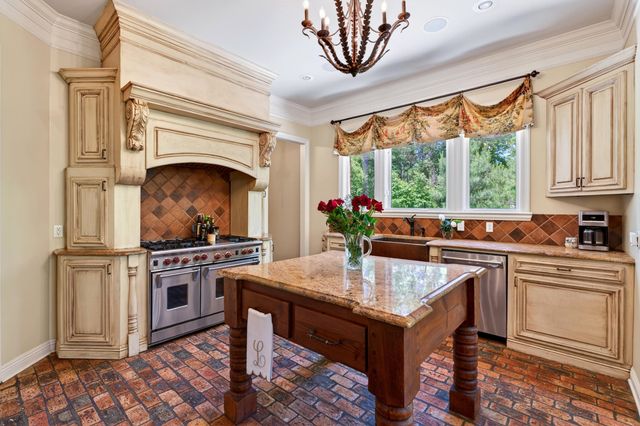 40 Marais, Hattiesburg, MS 39402