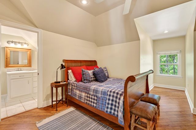 40 Marais, Hattiesburg, MS 39402