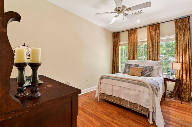 40 Marais, Hattiesburg, MS 39402