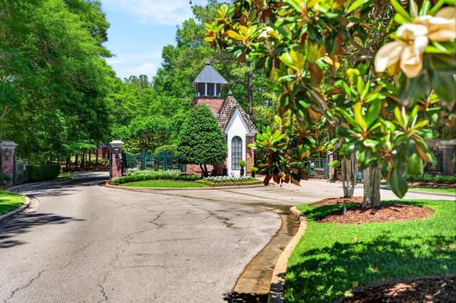 40 Marais, Hattiesburg, MS 39402