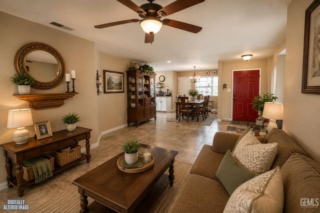 410 Lake Valley Dr, Bakersfield, CA 93307