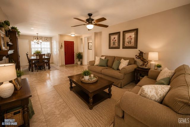 410 Lake Valley Dr, Bakersfield, CA 93307