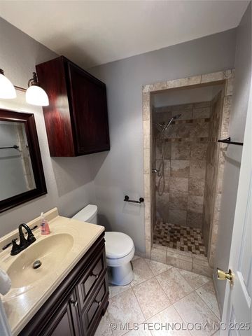 12439 E 14th Place, Tulsa, OK 74128