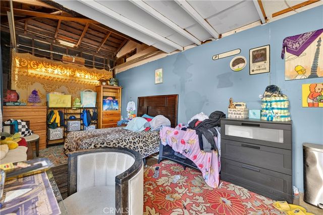 705 S Thorson Avenue, Compton, CA 90221