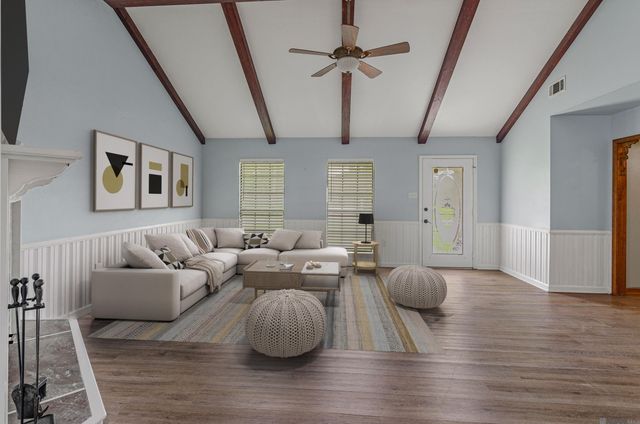 6647 Maple St, Zachary, LA 70791