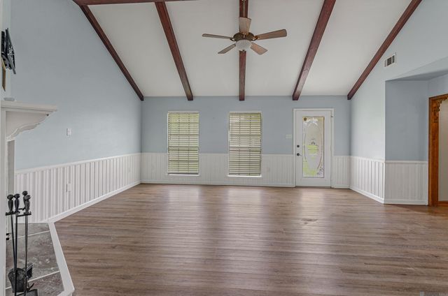 6647 Maple St, Zachary, LA 70791