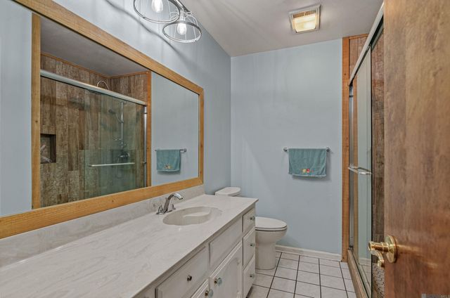 6647 Maple St, Zachary, LA 70791