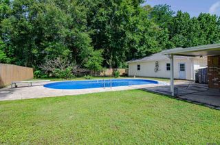 6647 Maple St, Zachary, LA 70791