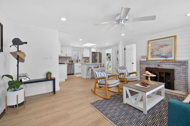 12 Spoonbill Rd, Dennis, MA 02670