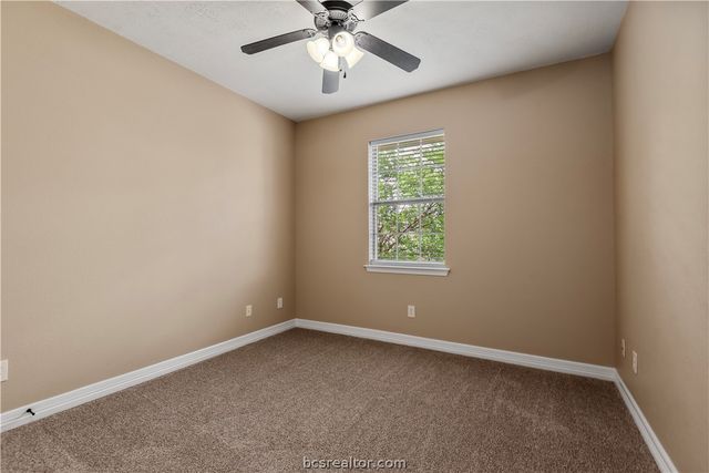 1904 Debbie Drive, Bryan, TX 77802