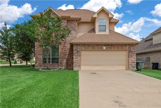 1904 Debbie Drive, Bryan, TX 77802