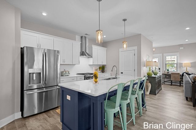 409 W Robinson Drive, Whitehall, MI 49461