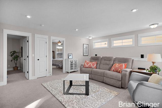 409 W Robinson Drive, Whitehall, MI 49461