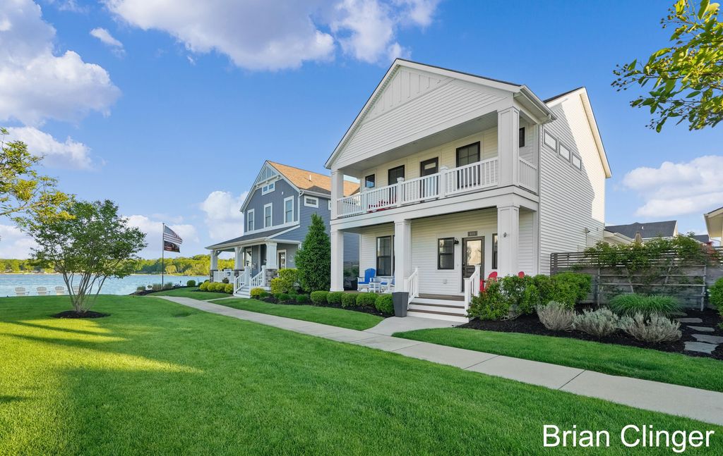 409 W Robinson Drive, Whitehall, MI 49461