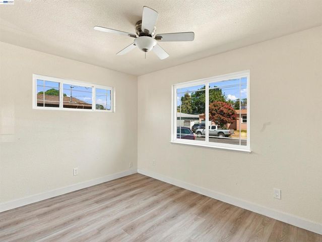 112 Jimno Ave, Pittsburg, CA 94565