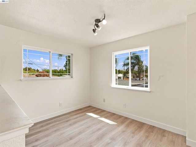 112 Jimno Ave, Pittsburg, CA 94565