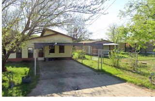 1506 Crockett Street, Bellmead, TX 76705