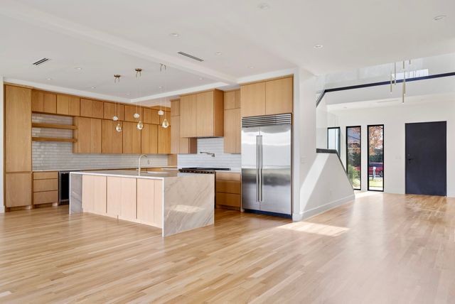 3753 Bolivar Drive, Dallas, TX 75220