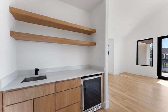 3753 Bolivar Drive, Dallas, TX 75220