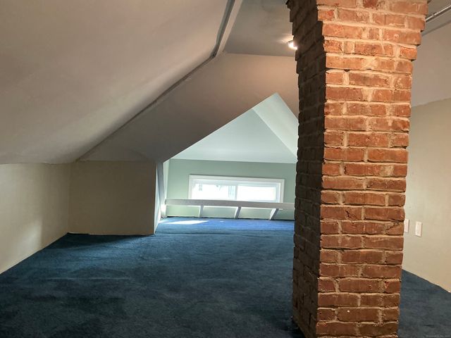 35 West Street, Cromwell, CT 06416