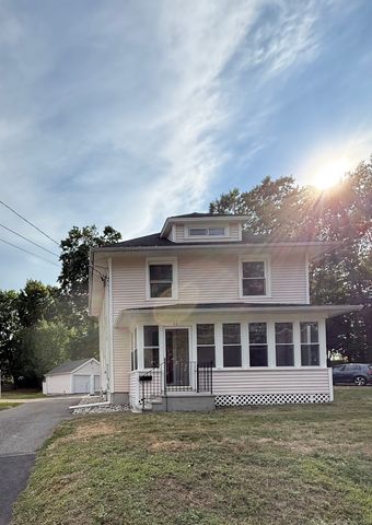 35 West Street, Cromwell, CT 06416