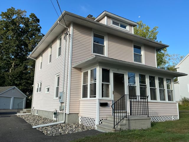 35 West Street, Cromwell, CT 06416