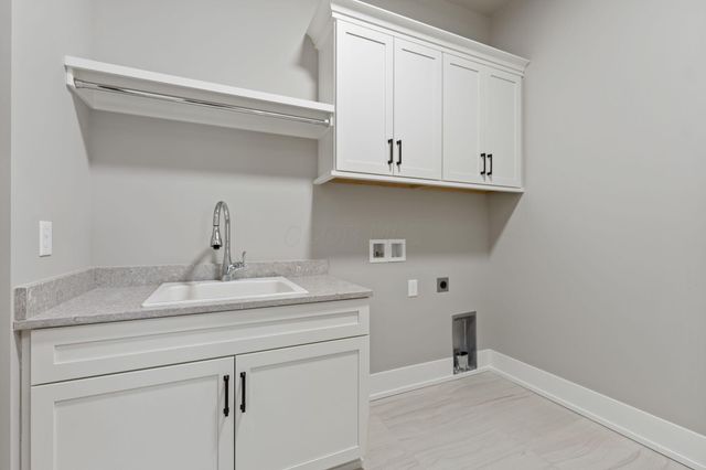 7216 Emmet Row Lane, Dublin, OH 43017