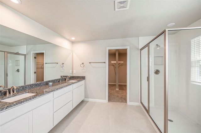 2326 VILLAGE AMBLE LOOP, Lutz, FL 33558