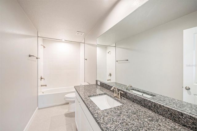 2326 VILLAGE AMBLE LOOP, Lutz, FL 33558