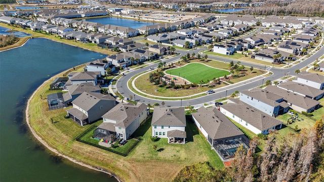 2326 VILLAGE AMBLE LOOP, Lutz, FL 33558