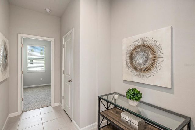 2326 VILLAGE AMBLE LOOP, Lutz, FL 33558