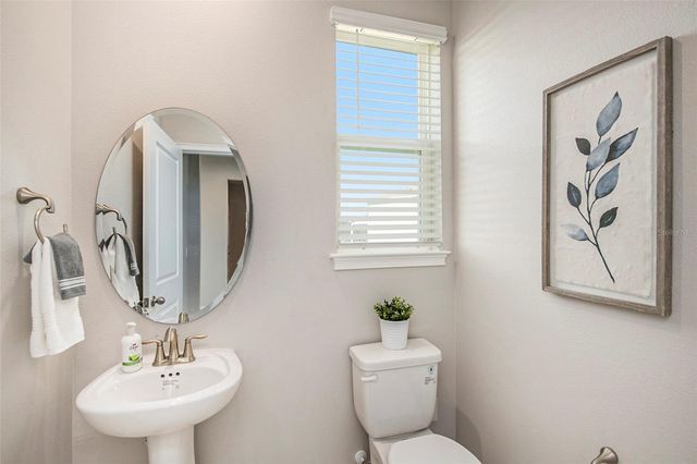 2326 VILLAGE AMBLE LOOP, Lutz, FL 33558