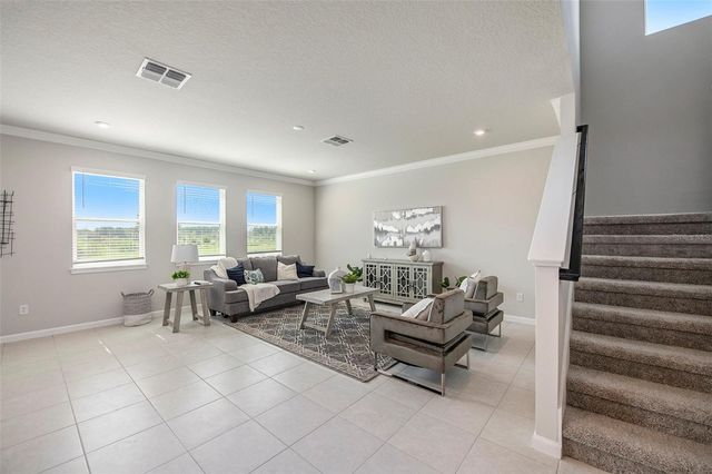 2326 VILLAGE AMBLE LOOP, Lutz, FL 33558