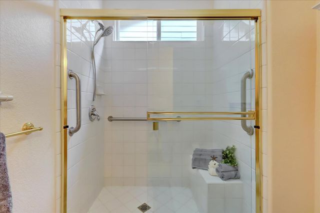 111 Egret Pl, Grass Valley, CA 95945