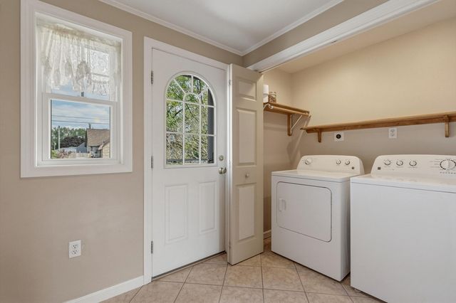 151 Edgewood Avenue, Chicopee, MA 01013