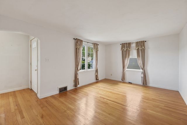 151 Edgewood Avenue, Chicopee, MA 01013