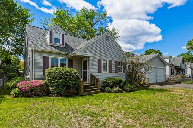 151 Edgewood Avenue, Chicopee, MA 01013