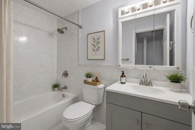 508 PALMSPRING DR, Gaithersburg, MD 20878