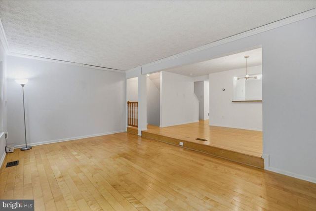 508 PALMSPRING DR, Gaithersburg, MD 20878
