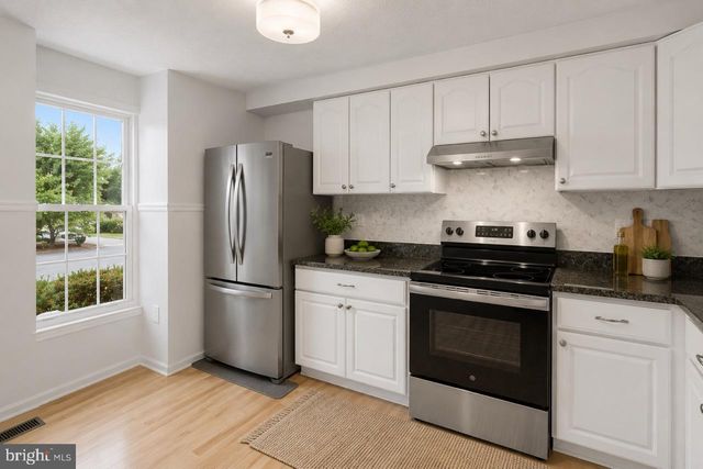 508 PALMSPRING DR, Gaithersburg, MD 20878