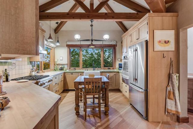 35750 Mountain Circle Dr, Julian, CA 92036