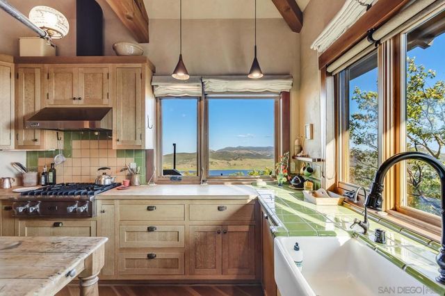 35750 Mountain Circle Dr, Julian, CA 92036