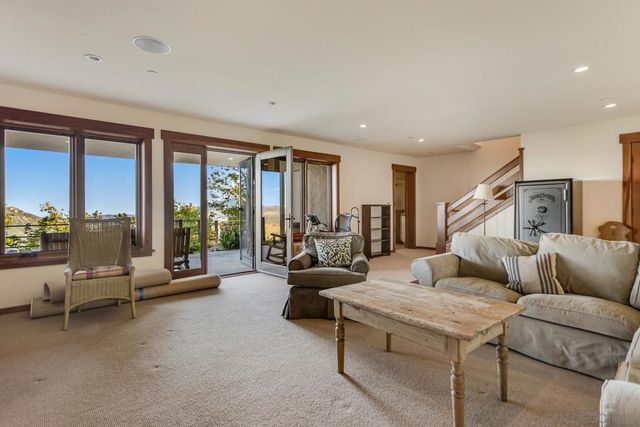 35750 Mountain Circle Dr, Julian, CA 92036