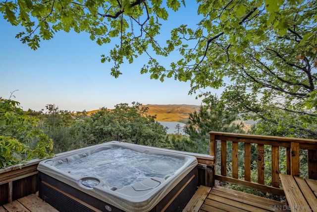 35750 Mountain Circle Dr, Julian, CA 92036