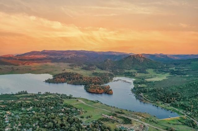 35750 Mountain Circle Dr, Julian, CA 92036