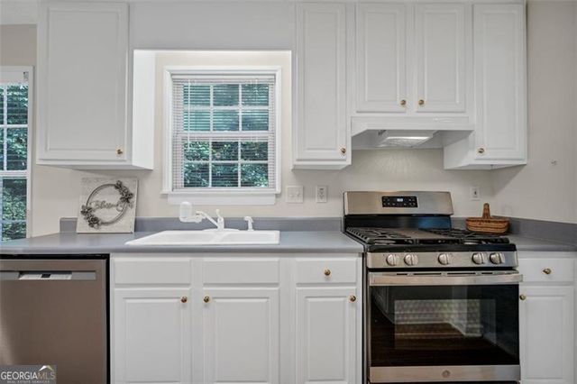 3525 PARKBROOKE Lane, Duluth, GA 30096