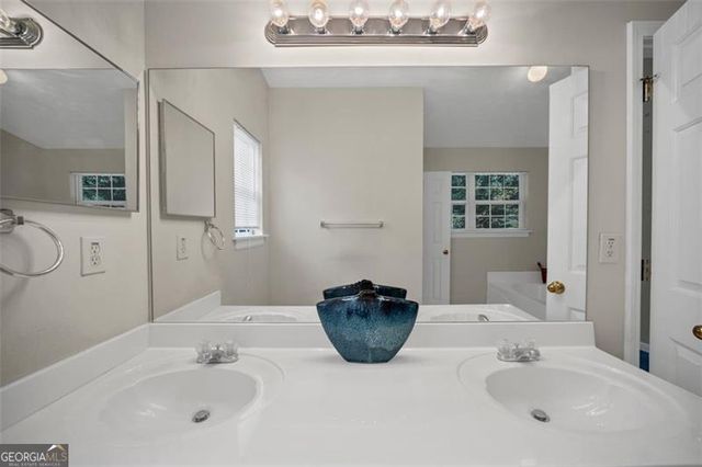3525 PARKBROOKE Lane, Duluth, GA 30096