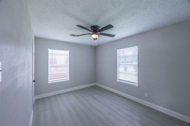 5007 Northridge Drive, Houston, TX 77033